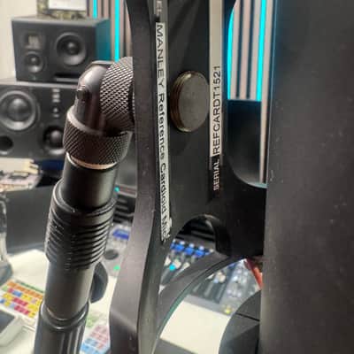 Manley Labs Reference Cardioid Large Diaphragm Tube Condenser Microphone 2010s - Black image 3