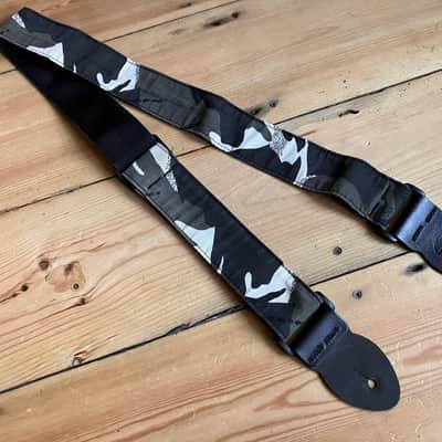 Planet Waves Camo Guitar Strap Pre Owned image 4