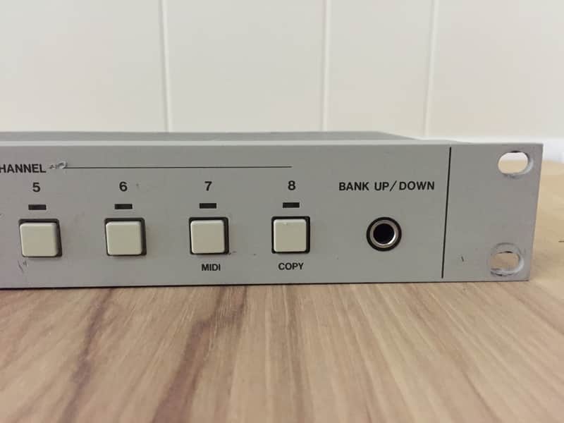 Akai ME30PII Programmable Rack Mount Midi Patch Bay *Works | Reverb