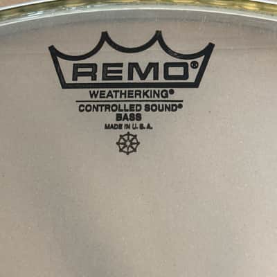 Remo CS-1320-10 Controlled Sound Top Black Dot Drum Head 20" - Pair image 2