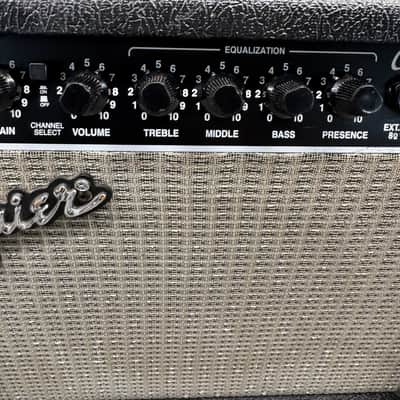 Vintage Fender Champ '15 PR-408 Electric Guitar Amplifier Amp Combo 28W Tweed image 4