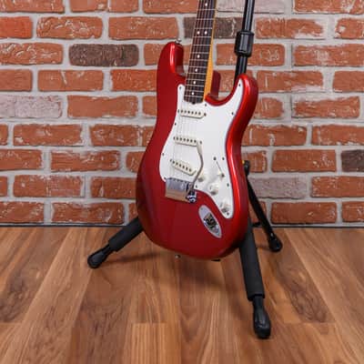Fender American Vintage Reissue ‘62 Stratocaster Candy Apple Red 1987 w/OHSC image 5