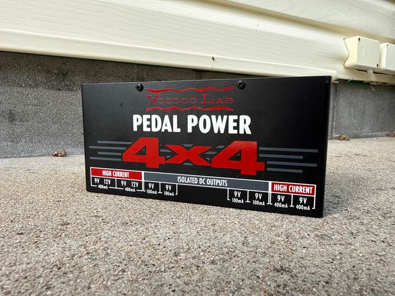 Voodoo Lab Pedal Power 4X4