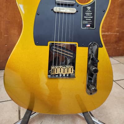 Fender 75th Anniversary American Ultra II Telecaster Liquid Gold with Roadrunner Hardshell Case image 2