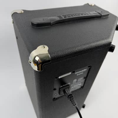 Acoustic B25C 25W 1x8 Bass Combo Amp with Overdrive, Aux & Headphone Out image 8