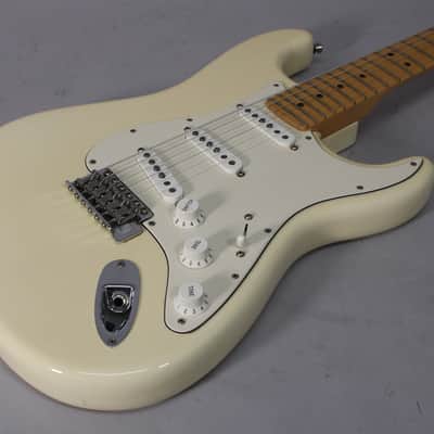 2017 Fender American Special Stratocaster Olympic White w/Gig Bag image 10