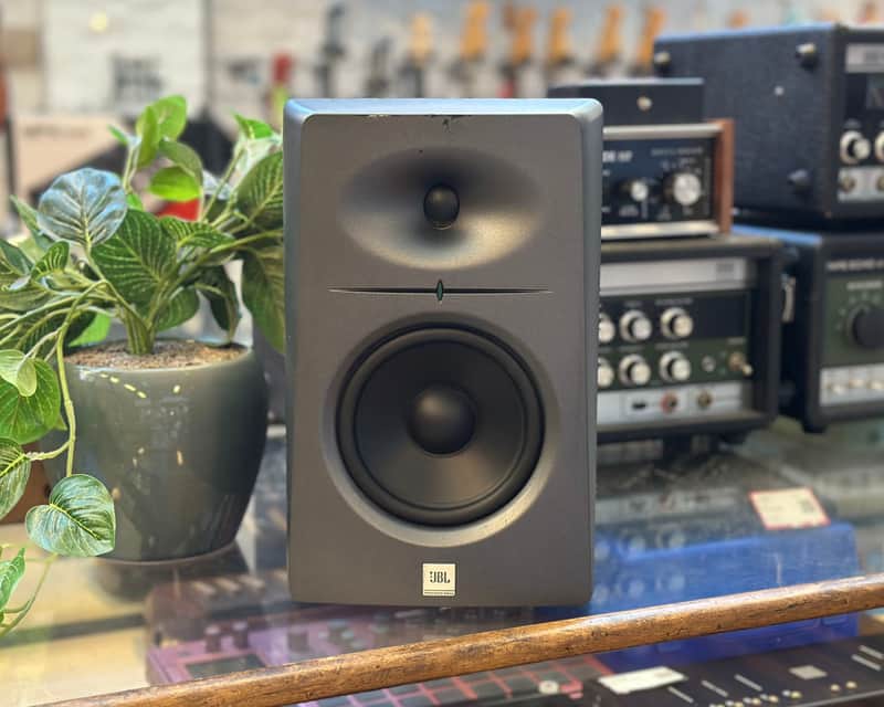 JBL Single LSR 2300 image 1