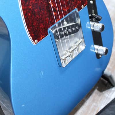 Used (2017) Fender Limited-Edition Classic Series '50s Telecaster Lake Placid Blue with Hardshell Case image 10