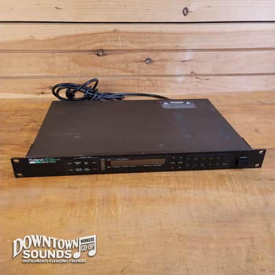 Roland GM-70 GR-MIDI Converter Rack Unit