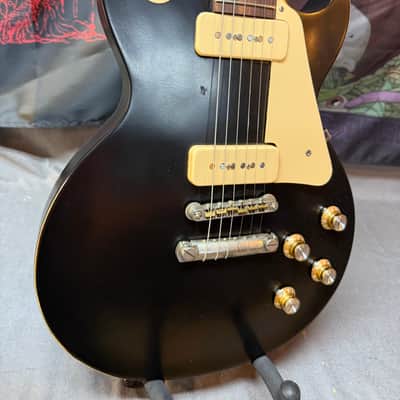 Gibson Les Paul Studio '50s Tribute with P90s 2010 - 2015 - Satin Ebony image 3