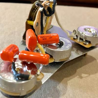 Fender Stratcocaster Greasebucket/Highway one Wiring Harness-Pure Tone-All Sprague Circuit-Grounding image 3
