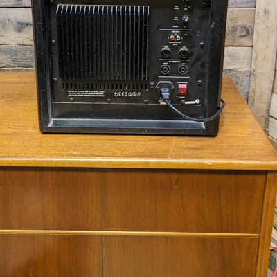 LD Systems Dave 8 XS Powered PA Sub & built in amp 350w rms image 5