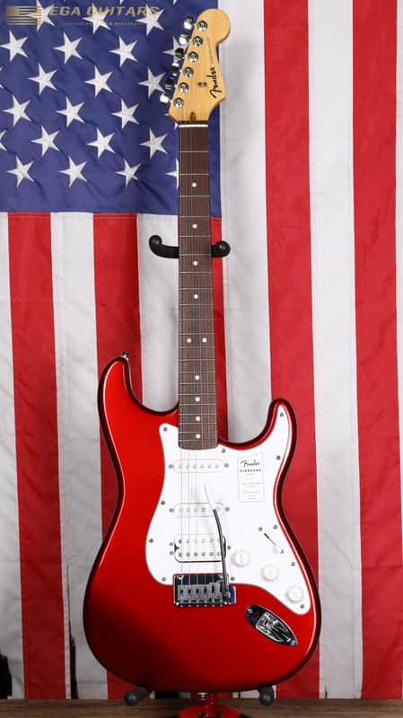 Fender Standard Stratocaster HSS