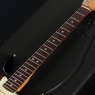 Fender USA American Ultra Stratocaster HSS RF Ultraburst Fender [US23029198] (06/29) image 8