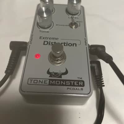 Tone Monster Extreme Distortion 2000,s - Gray image 1