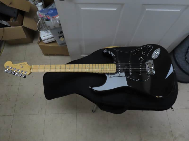 Fender American Deluxe Stratocaster 2004 - 2010 | Reverb