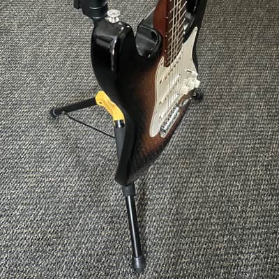 Silvertone SS series 2000s - Sunburst image 6