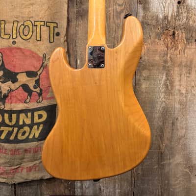 Fender Jazz Bass 1968 - stripped finish image 4