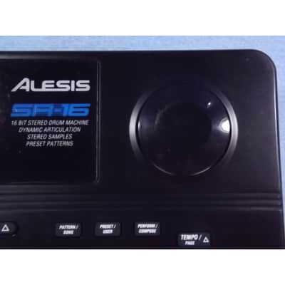 Alesis SR-16 Drum Machine (16 BIT) image 3