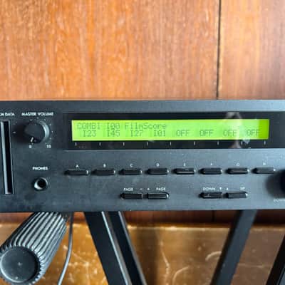 Immagine Korg M1R MUSIC WORKSTATION rack-mount module of M1 New internal battery - 3