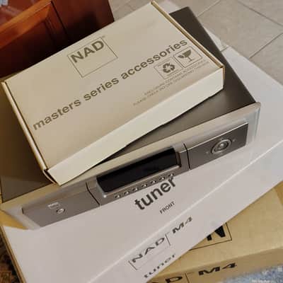 NAD Masters Series M4 Tuner image 16