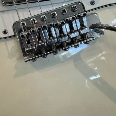 Univox U1850 Ripper S-style Guitar - MIJ Made In Japan 1970s - White image 3