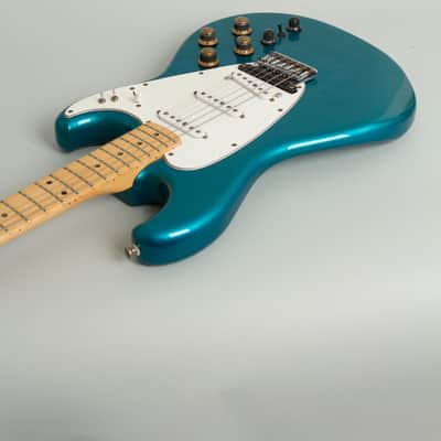 Roland GR-300 Polyphonic Guitar Synthesizer with G-505 Solid Body Electric Guitar (1982), ser. #B823723, original black tolex hard shell case. image 7