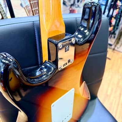 ✨2023✨ Fender American Vintage II 1961 Stratocaster USA~ 3-Color Sunburst + Case image 13