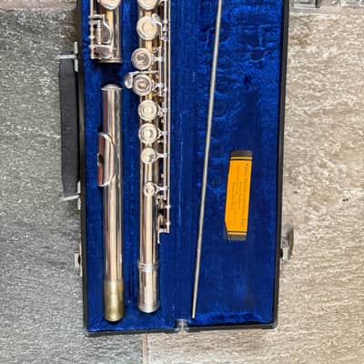 Gemeinhardt M2 Flute . Made in USA image 2