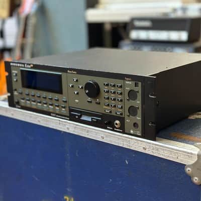 Kurzweil K2600R image 3