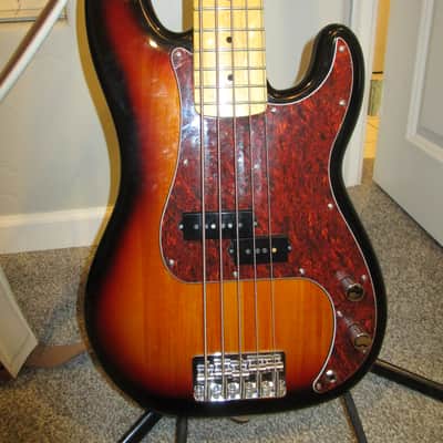 Squier Vintage Modified Precision Bass V 2014 - 2016 - 3-Color Sunburst image 1