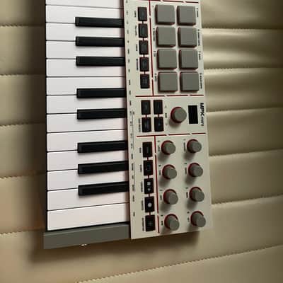 Akai Mpk mini mk4 2025 image 2