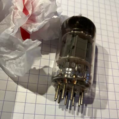 Mullard ECC83 1970 NOS image 3