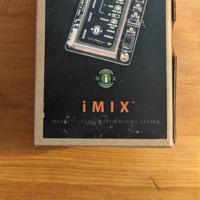 Immagine LR Baggs iMIX Acoustic Pickups, Preamp & Mixer - Nylon - 1