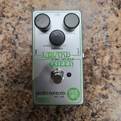 Electro-Harmonix / JHS Nano Lizard Queen Octave Fuzz 2023 - Present - Silver / Green image 1