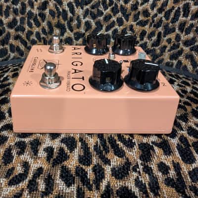 Caroline Guitar Company Arigato Phaser / Vibrato 2022 - Present - Peach image 3