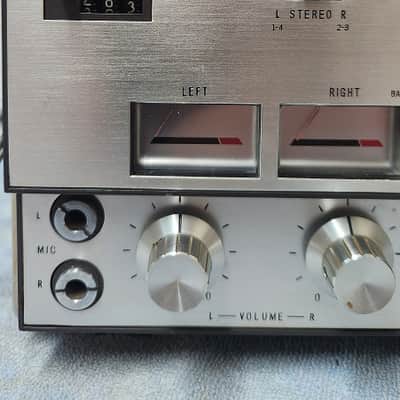 Aiwa TP-1012 Early 70s - Silver image 2