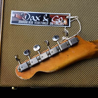 Dax&Co. 50's Esquire 2018 Vintage Blonde W/ Fender Telecaster Parts, FAT Neck, Bakelite Guard & Case image 8