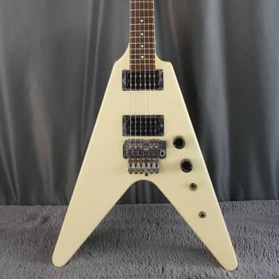 Fernandes/Burny BSV-70 The Function Flying V Short Scale image 2