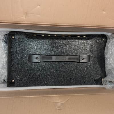 Marshall DSL5CR 2-Channel 5-Watt 1x10" Guitar Combo 2018 - Present w/ footswitch image 7