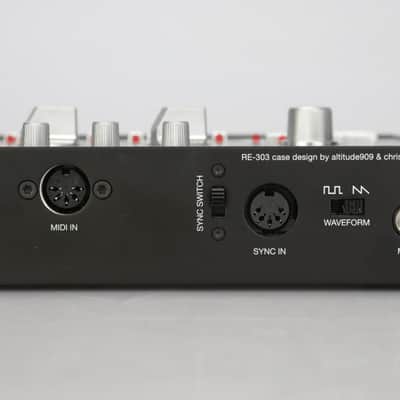Din Sync RE-303 Bass Line Analog Synth Roland TB-303 Replica Black