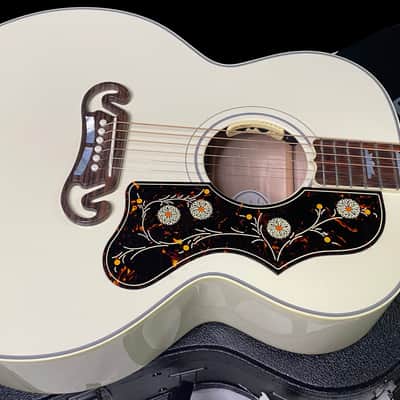 NEW Gibson SJ-200 Standard - Classic White - Authorized Dealer - 5.4 lbs - G07421 image 3
