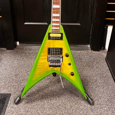 Jackson King V KVXT Burnt Cherry Sunburst | Reverb