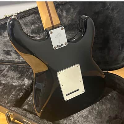 Fender  Stratocaster  2021 - Black Left Handed image 2