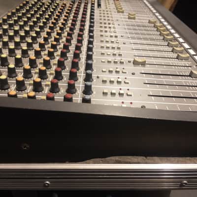 SoundTech ST164 Professional Mixing Console/ 16x4 mit Flight Case, Tape In/Out, High Quality! image 7