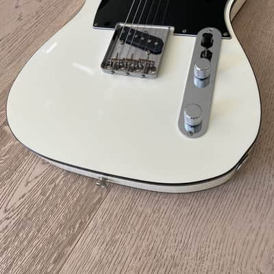 2017 Fender Japan Traditional '60s Telecaster Custom Arctic White MIJ image 2