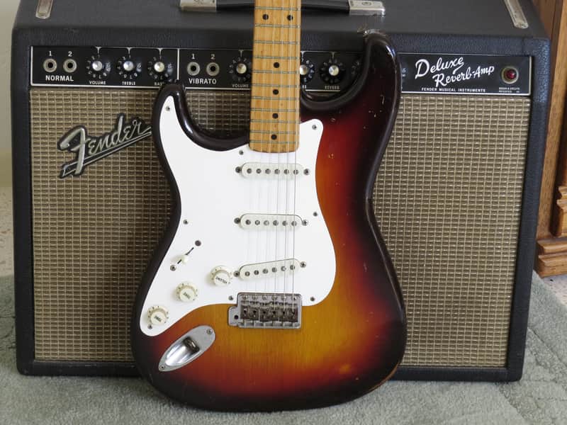 Fender Stratocaster with Maple Fretboard Left-Handed Sunburst 1958 image 1
