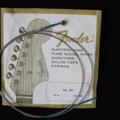 Fender original vintage Flatwound Bass strings full set. Candy case image 8
