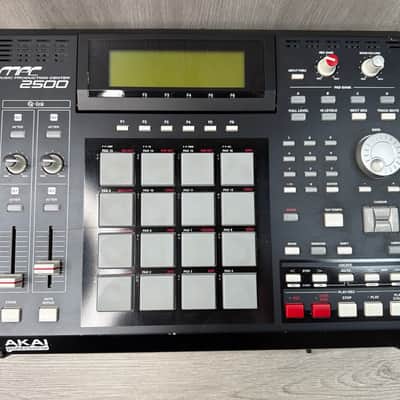 Akai Mpc2500 2005 2013 W/Case image 1