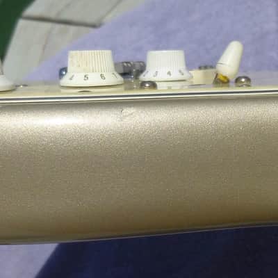1997 Fender USA Roadhouse Strat loaded body w/Clapton Preamp - Shoreline Gold Stratocaster! image 6